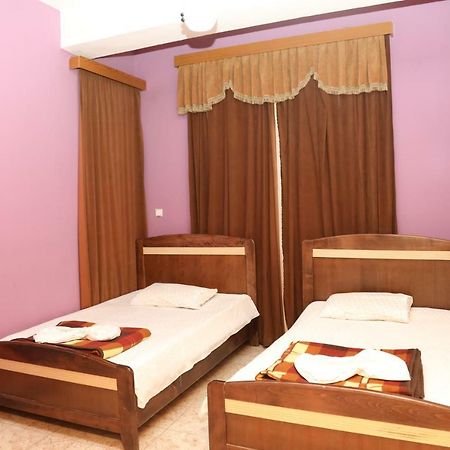 Hotel Villa Kabashi Корча Экстерьер фото